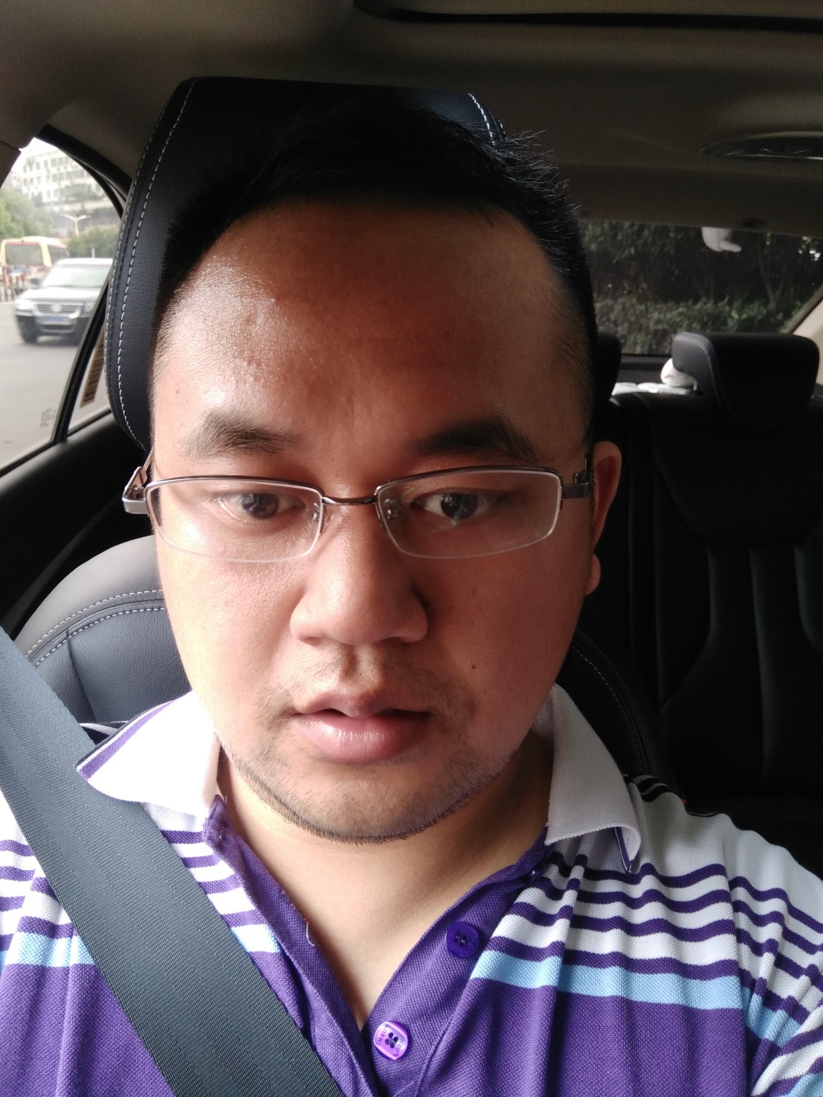 杨宏亮